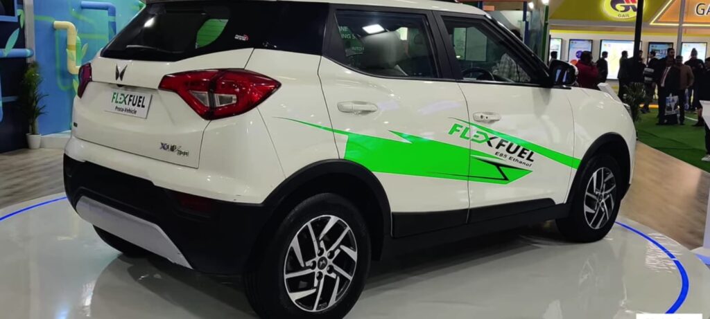 Mahindra XUV300 Flex Fuel Road Price In India